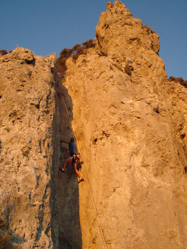 climbing-sierra-de-alfaguara